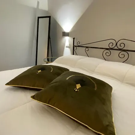 Pummarella Couette-café